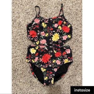 Girls Old Navy Swimsuit- XL